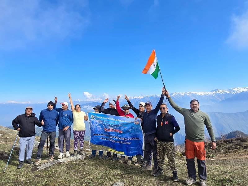 भिलाई के ऋषिकान्त ने राष्ट्रीय हिमालयन ट्रैकिंग में किया कैंप लीडर का दायित्व निर्वहन