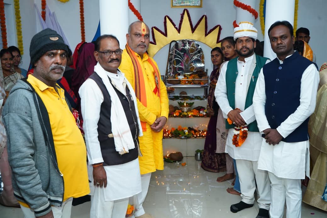 गुरु घासीदास जी के आदर्शों पर चलकर ही एक सशक्त, शिक्षित और समृद्ध समाज का निर्माण संभव है: ललित चंद्राकर 