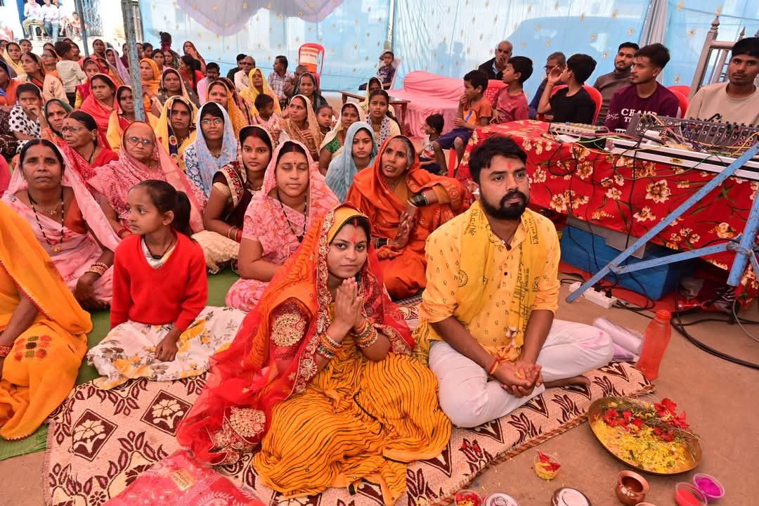 तिरगा गांव की भागवत कथा सुनने पहुंचे पूर्व गृह मंत्री ताम्रध्वज साहू