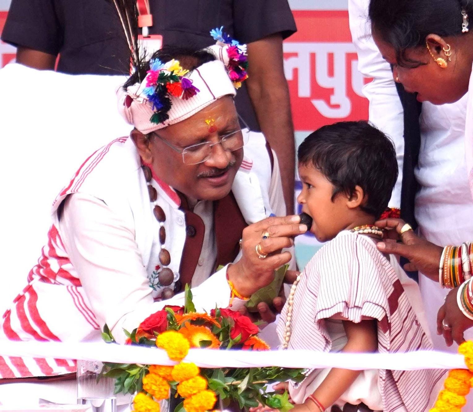 जगदलपुर में धुरवा समाज के संभाग स्तरीय नुआखाई मिलन समारोह एवं नवनिर्मित सामाजिक भवन 