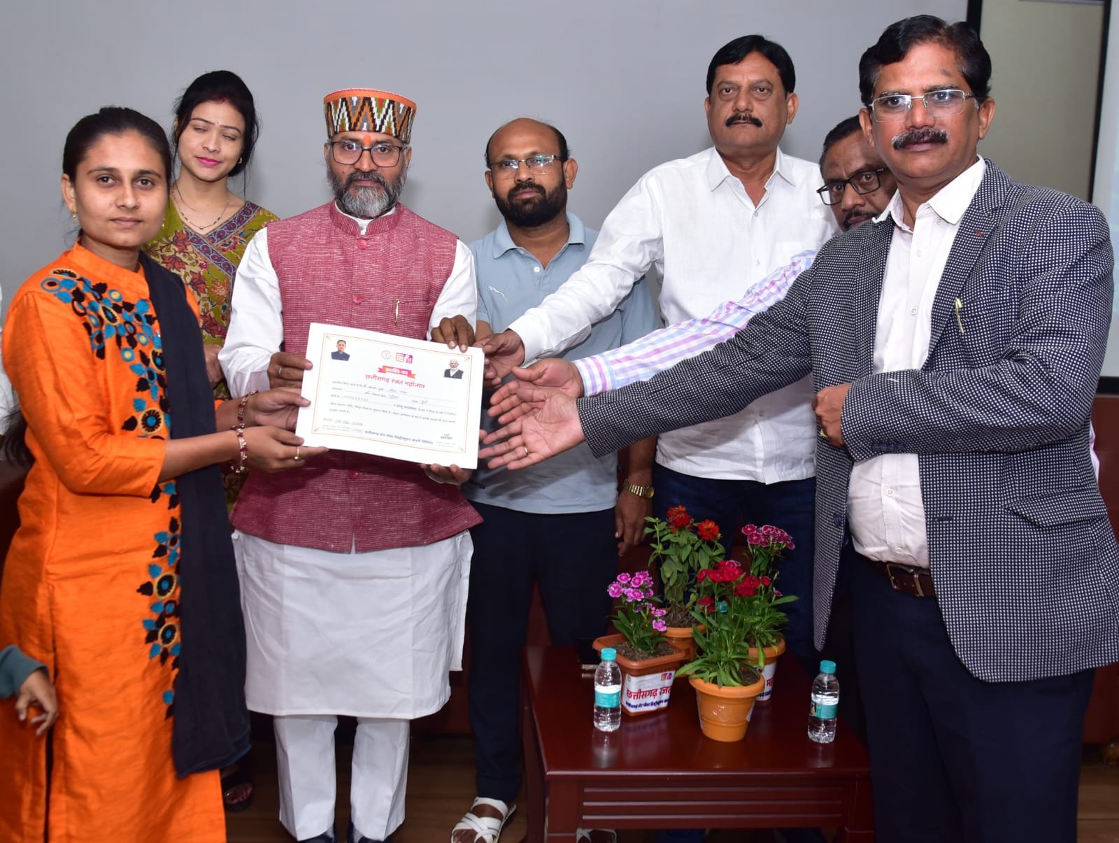 भिलाई में ‘छत्तीसगढ़ रजत महोत्सव’ का आयोजन: बिजली उपभोक्ताओं और सेवानिवृत्त कर्मियों का हुआ सम्मान