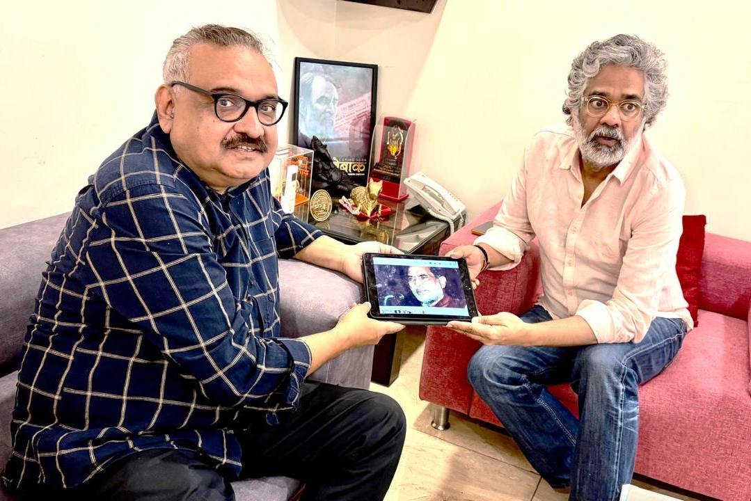 भूतपूर्व प्रधानमंत्री चंद्रशेखर पर म्यूजिक वीडियो बनाया गायक संजय ने