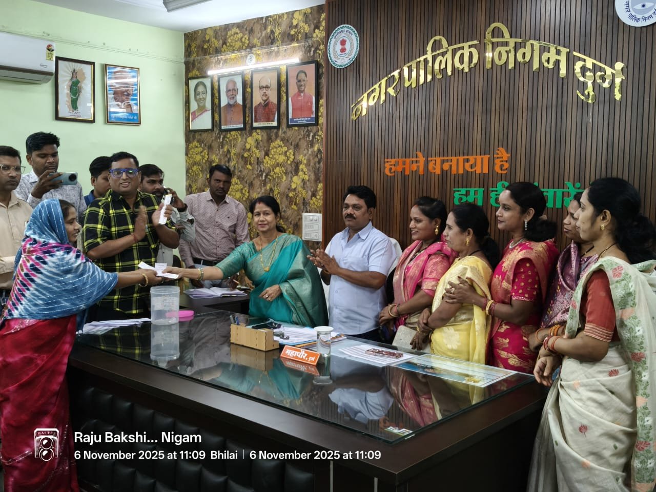 प्रधानमंत्री आवास योजना के तहत 11 हितग्राहियों की निकली लॉटरी