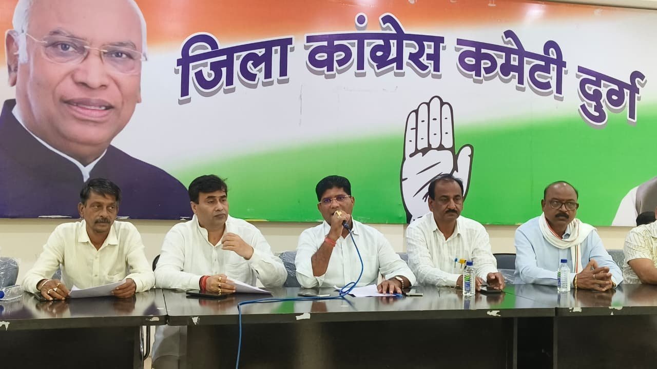 स्मार्ट मीटर हटाने और बिजली दरों में राहत की मांग को लेकर कांग्रेस का आंदोलन तेज