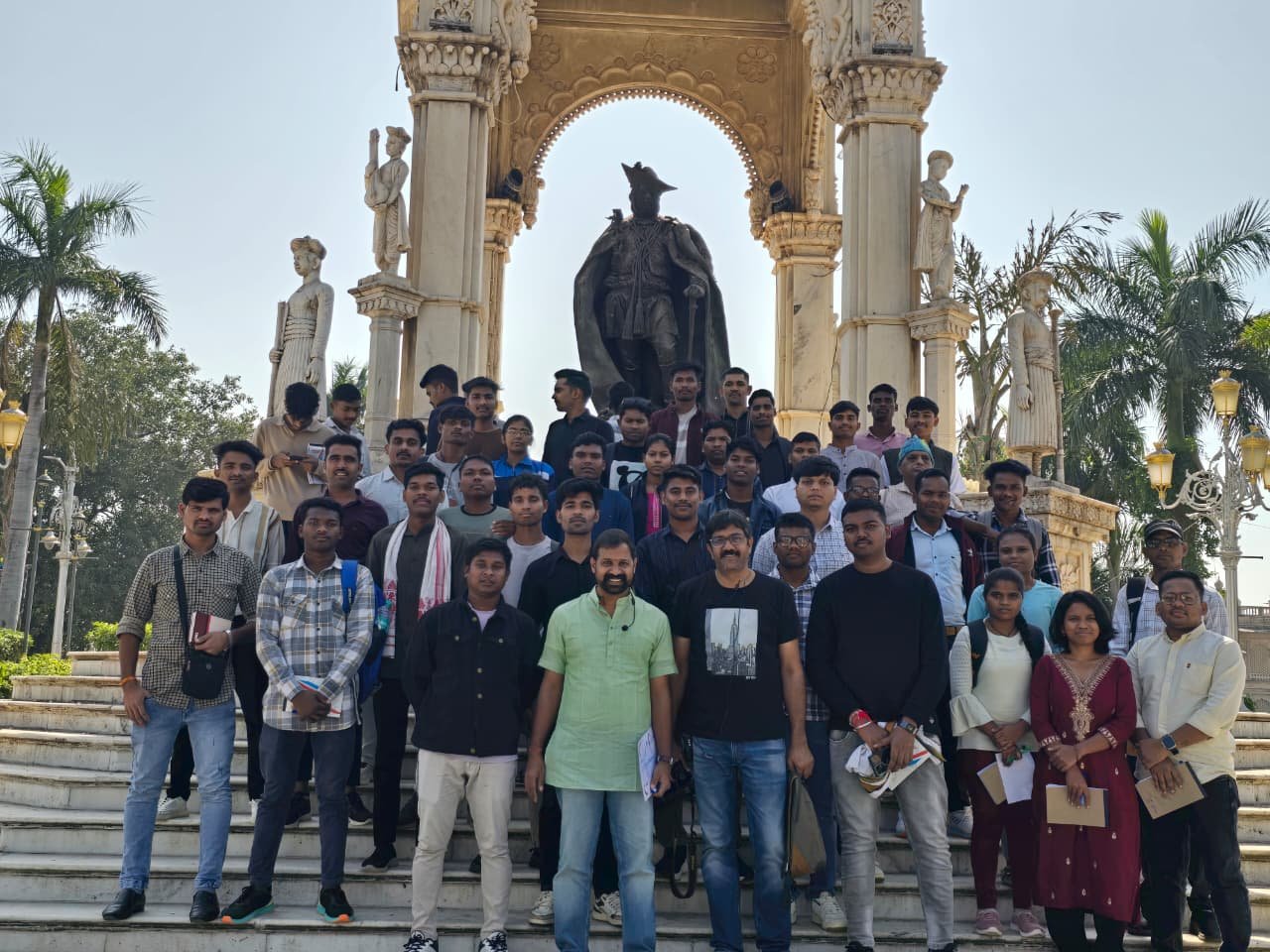 Image after paragraph