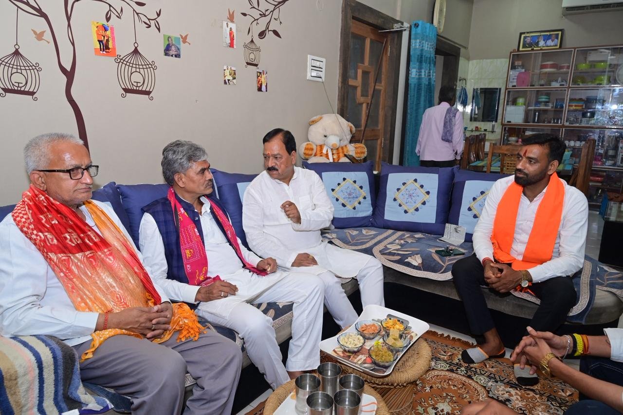 Image after paragraph