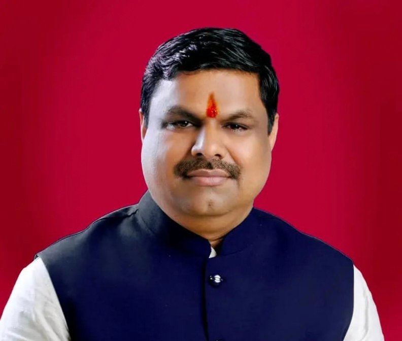 5000 शिक्षकों की भर्ती से प्रदेश की शिक्षा व्यवस्था को नई दिशा मिलेगी-मंत्री गजेन्द्र यादव 5000 शिक्षकों की भर्ती से प्रदेश की शिक्षा व्यवस्था को नई दिशा मिलेगी-मंत्री गजेन्द्र यादव