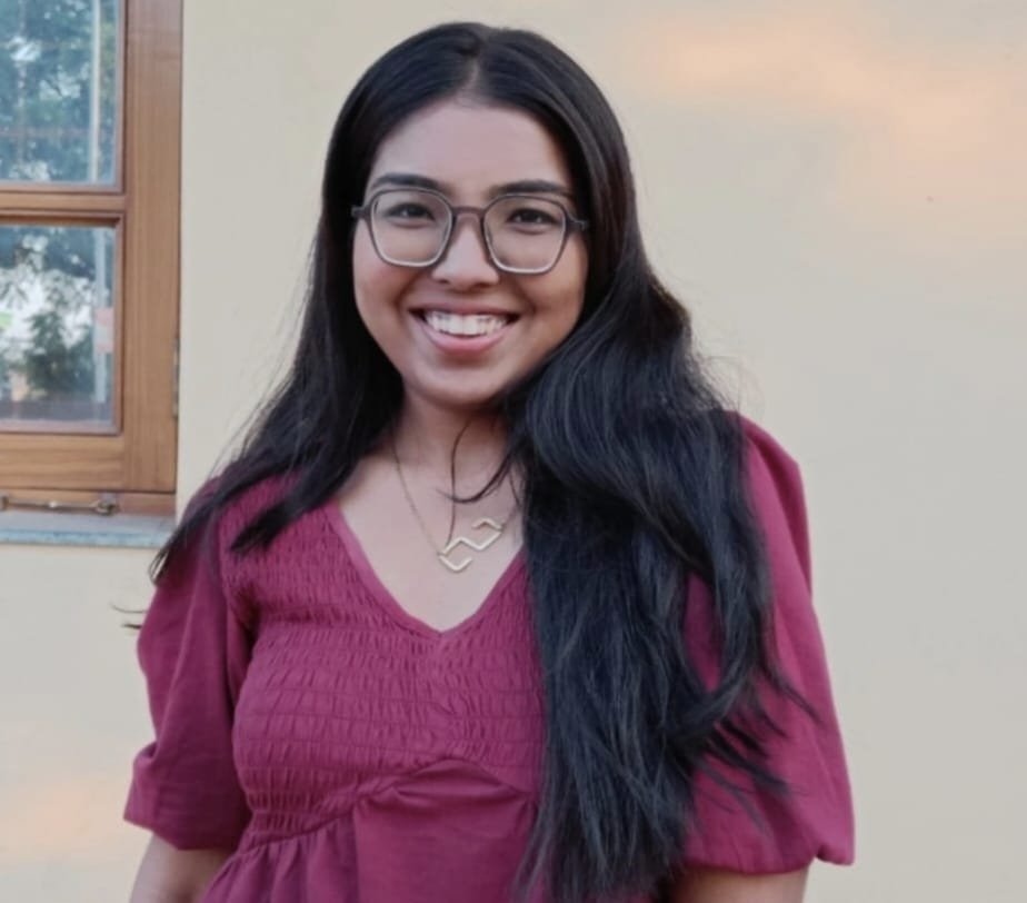 स्कूल के दिनों में देखे सपने हुए साकार, 3 सहपाठी छात्राओं ने उत्तीर्ण की सीए की परीक्षा