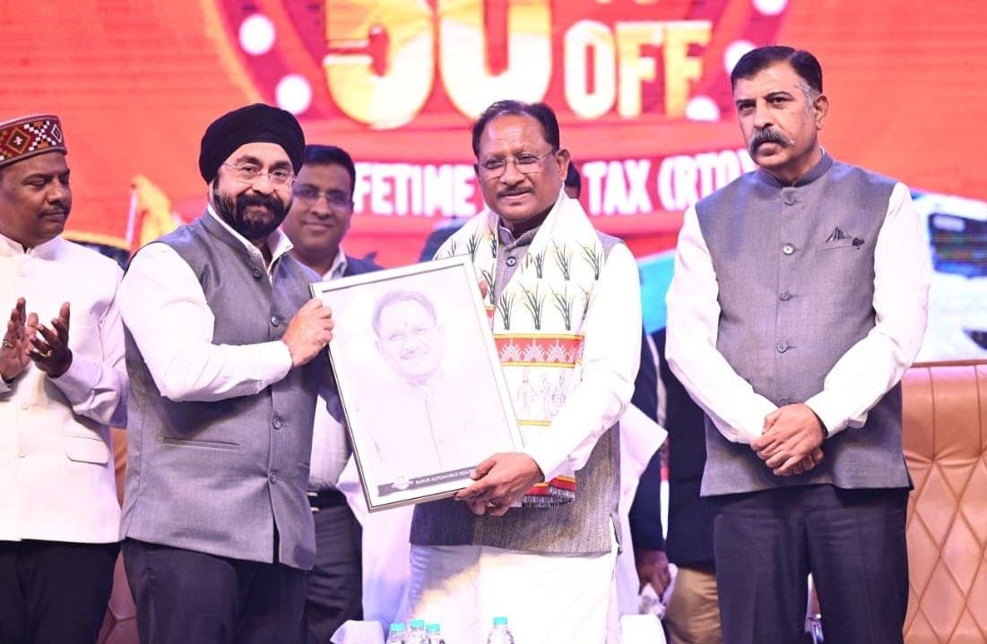 मुख्यमंत्री विष्णु देव साय राडा ऑटो एक्सपो-2026 के शुभारंभ कार्यक्रम में हुए शामिल