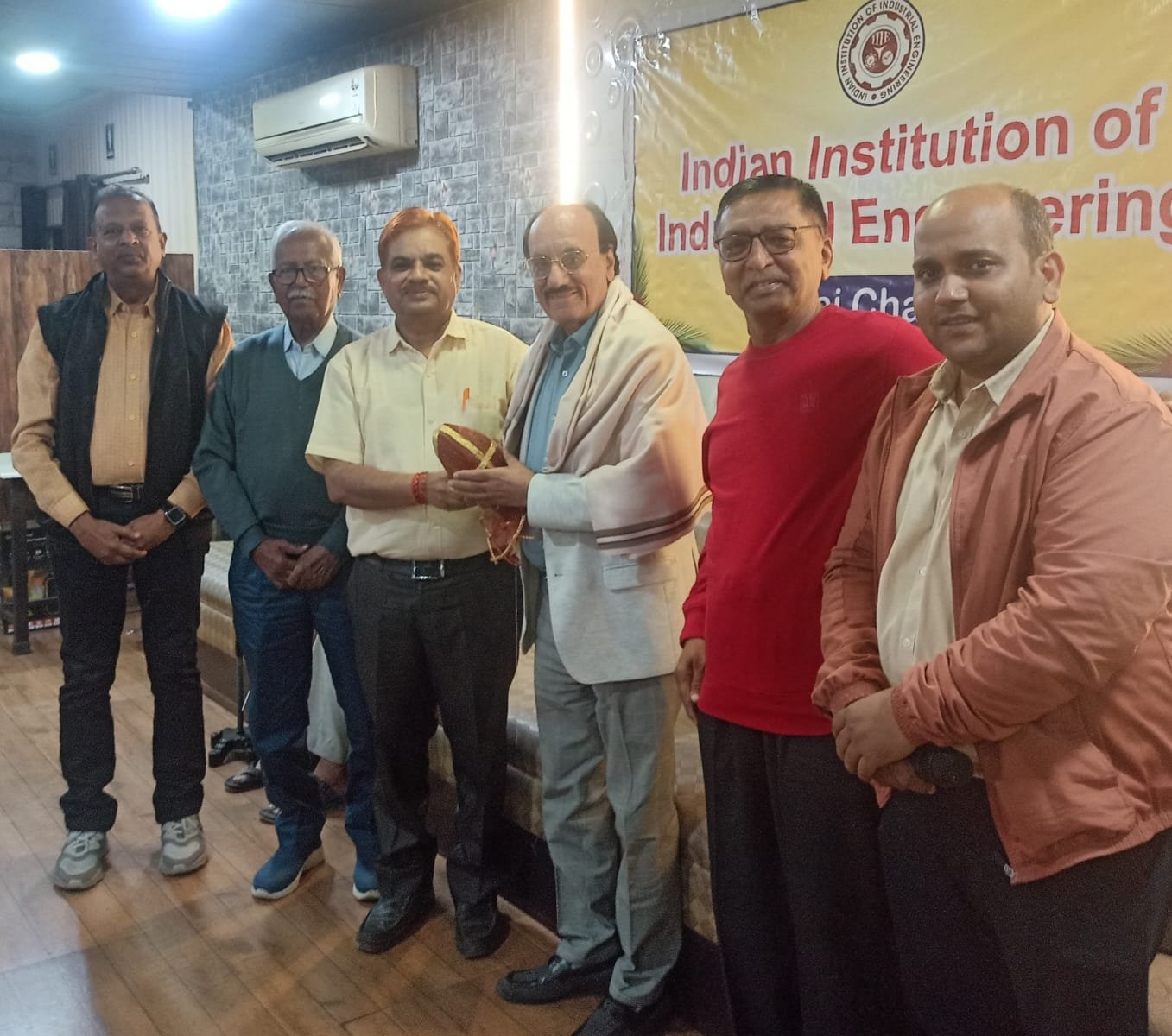 आईं आईं आईं ई के स्थापना दिवस पर सस्टेनेबिलिटी एवं ग्रीन इंजीनियरिंग में इंडस्ट्रियल इंजीनियरिंग प्रोफेशनल्स की भूमिका पर संगोष्ठी संपन्न 