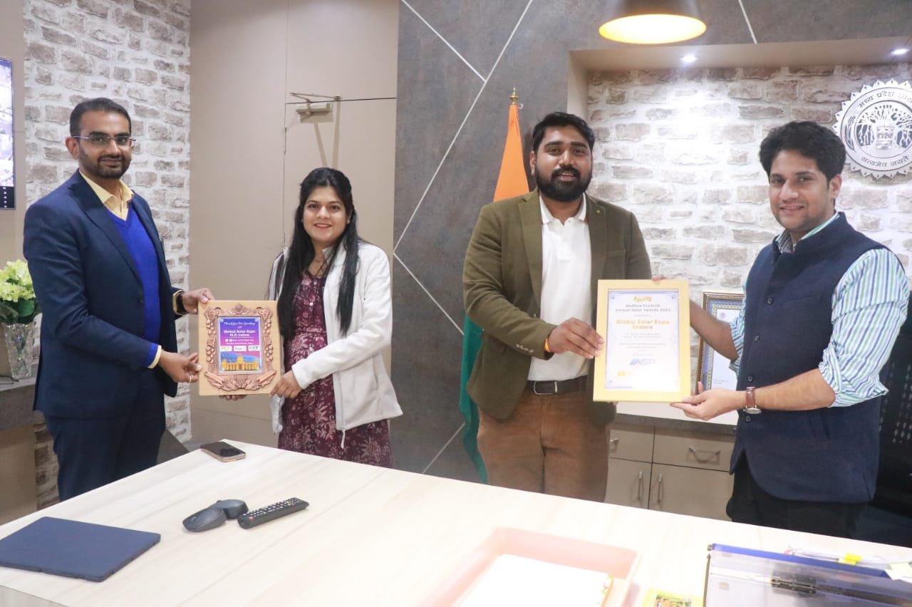 ग्लोबल सोलर एक्सपो 2025 इंदौर में बालाघाट की अंकित सोलर पॉवर को मिला प्रथम पुरस्कार