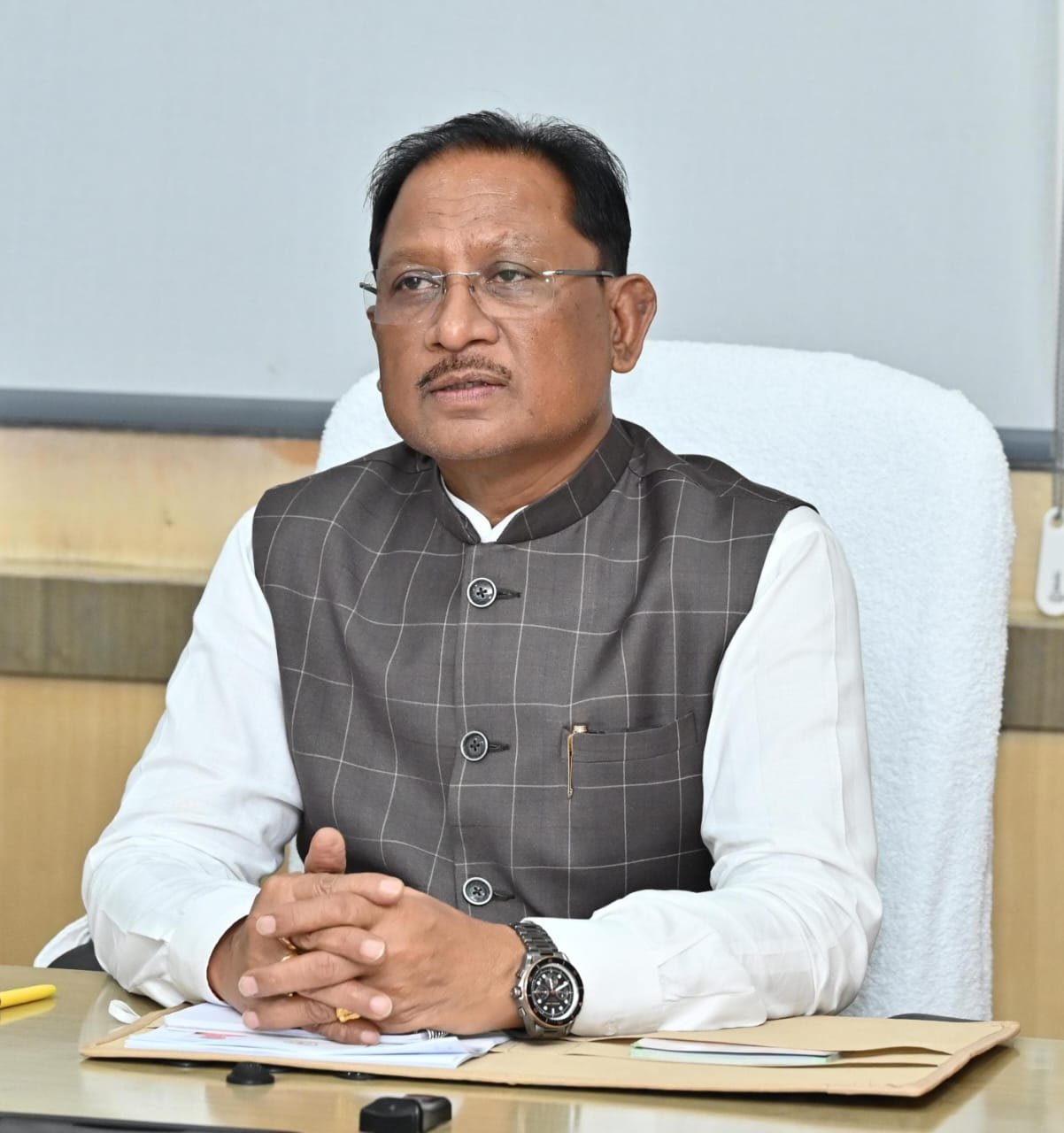 छत्तीसगढ़ में शिक्षा व्यवस्था को सुदृढ़ करने की दिशा में एक और बड़ा कदम: 5000 शिक्षक भर्ती का मार्ग हुआ प्रशस्त छत्तीसगढ़ में शिक्षा व्यवस्था को सुदृढ़ करने की दिशा में एक और बड़ा कदम: 5000 शिक्षक भर्ती का मार्ग हुआ प्रशस्त