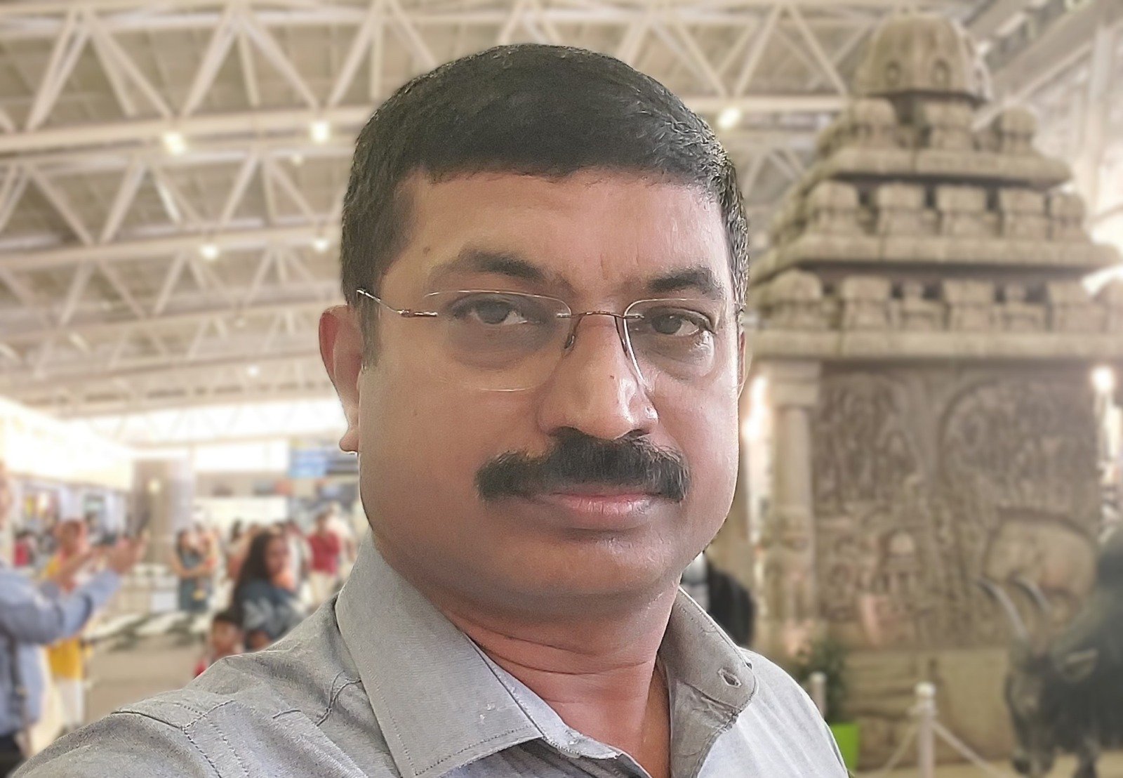 मुख्यमंत्री श्री साय के नवनियुक्त सलाहकार आर. कृष्णा दास को केबिनेट मंत्री का दर्जा