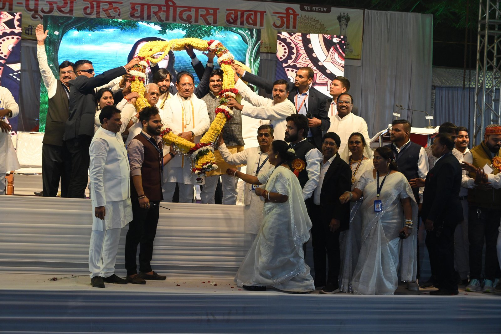 Image after paragraph