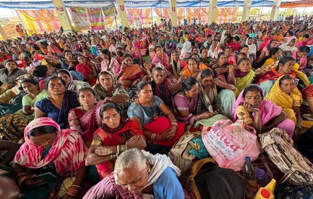 मिड-डे मील हड़ताल पर सख्त प्रशासनिक आदेश, संचालन बाधित होने पर समूहों पर होगी कार्रवाई