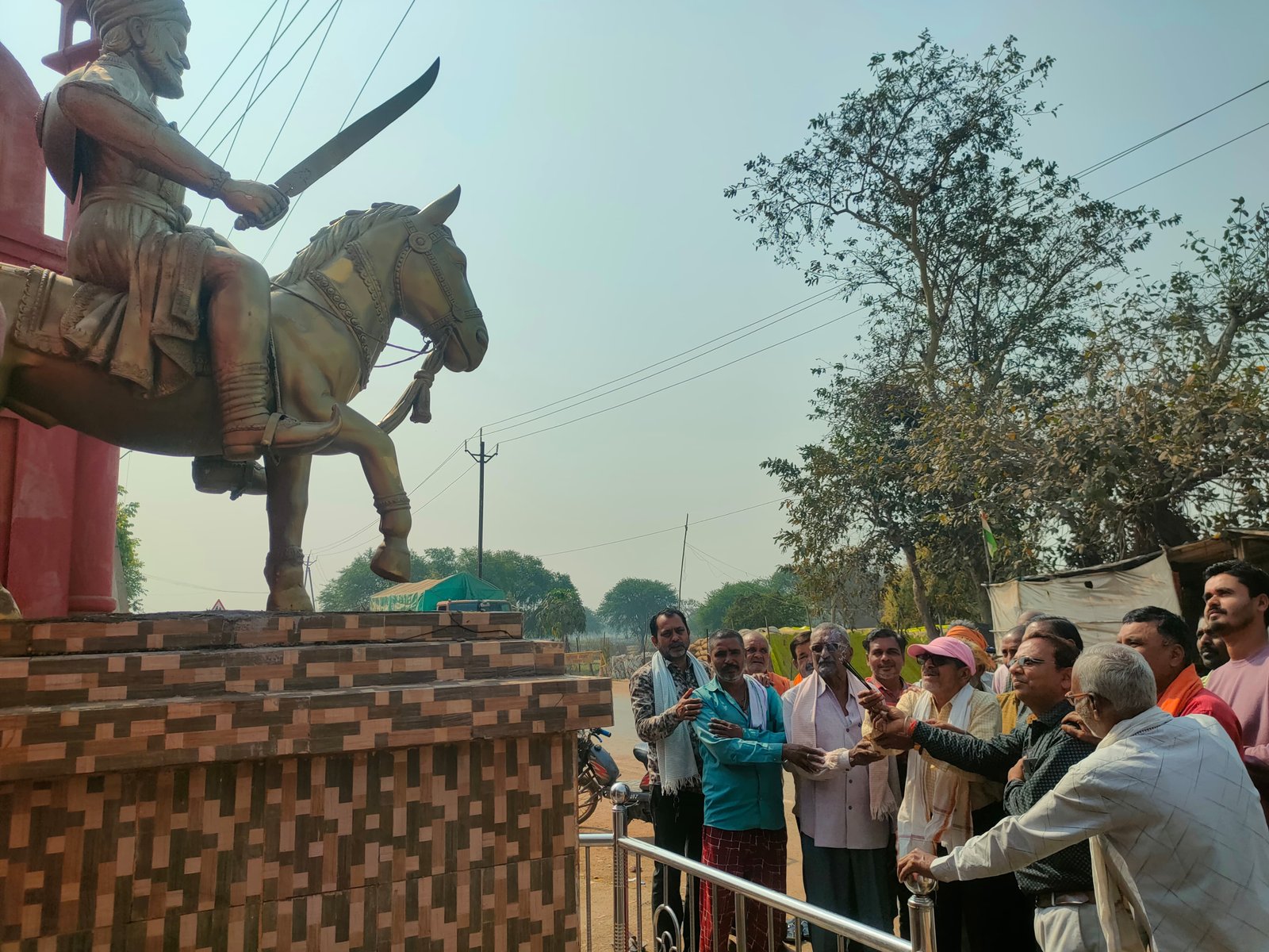 Image after paragraph