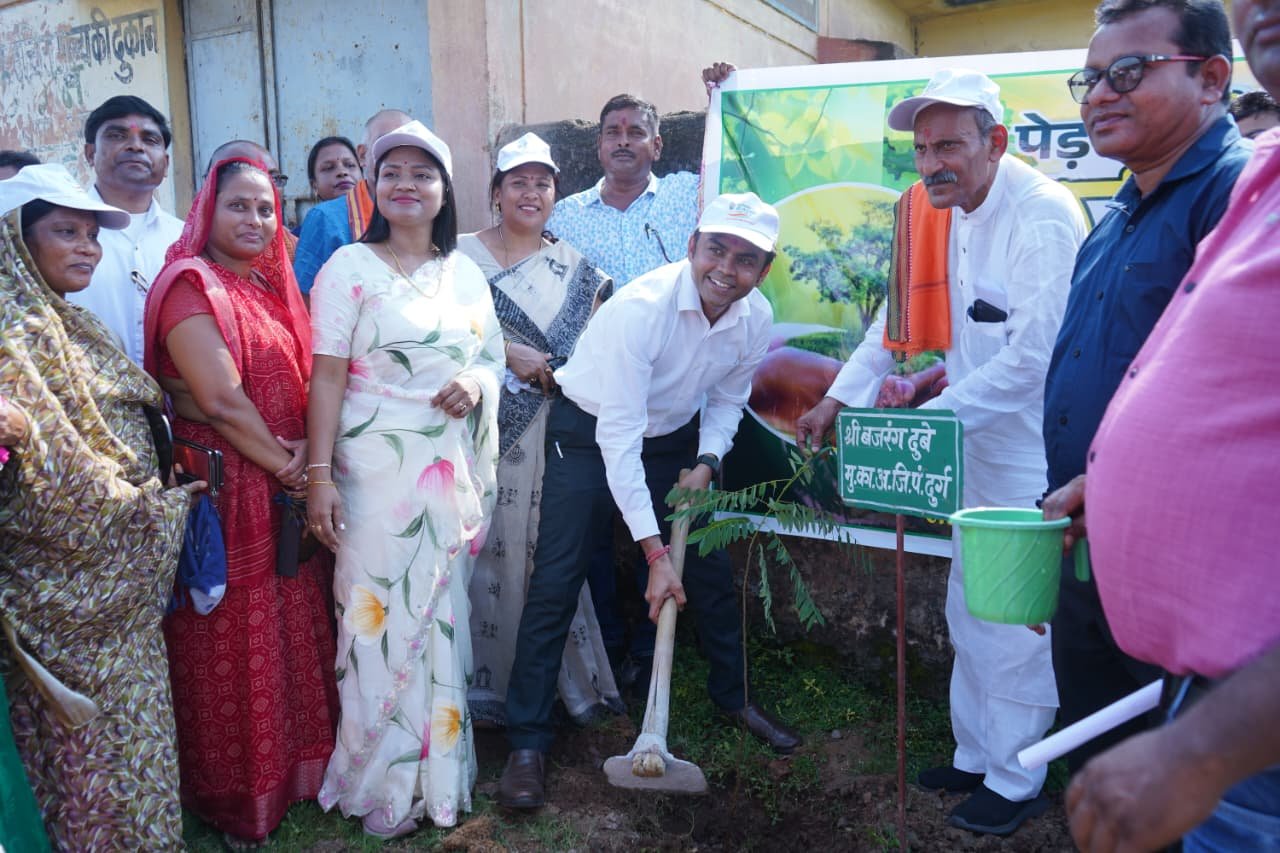 ग्राम पंचायत आलबरस में ‘स्वच्छता ही सेवा’ अभियान के तहत जिला स्तरीय कार्यक्रम का आयोजन