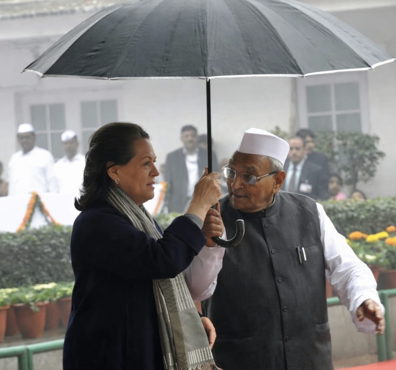 Image after paragraph