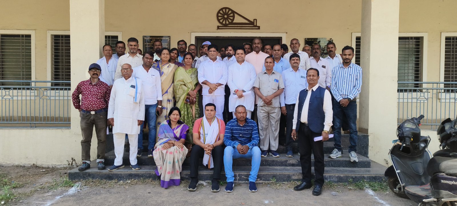 एसआईआर: कांग्रेस ने शुरू की तैयारियां, टीमें तैनाती, ब्लॉकवार प्रभारी नियुक्ति को लेकर कांग्रेस जिलाध्यक्ष ने लिया बैठक