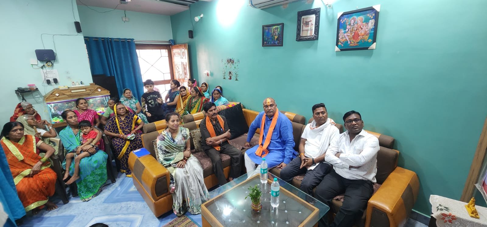 विधायक ललित चंद्राकर ने टंकी मरोदा में बूथ कार्यकताओं के संग ‘मन की बात’ कार्यक्रम की 131वीं कड़ी का श्रवण किया