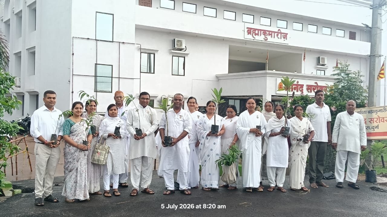 'एक पेड़ मां के नाम' अभियान के तहत ब्रह्माकुमारी संस्थान ने किया वृक्षारोपण