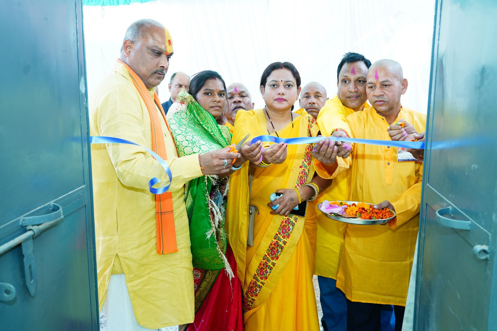 चंदखुरी में आयोजित मां परमेश्वरी जयंती कार्यक्रम में शामिल हुए विधायक ललित चंद्राकर