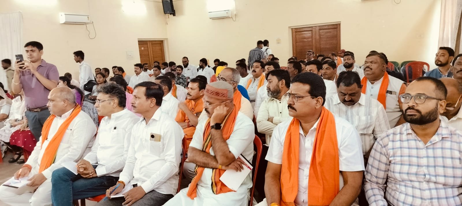 Image after paragraph