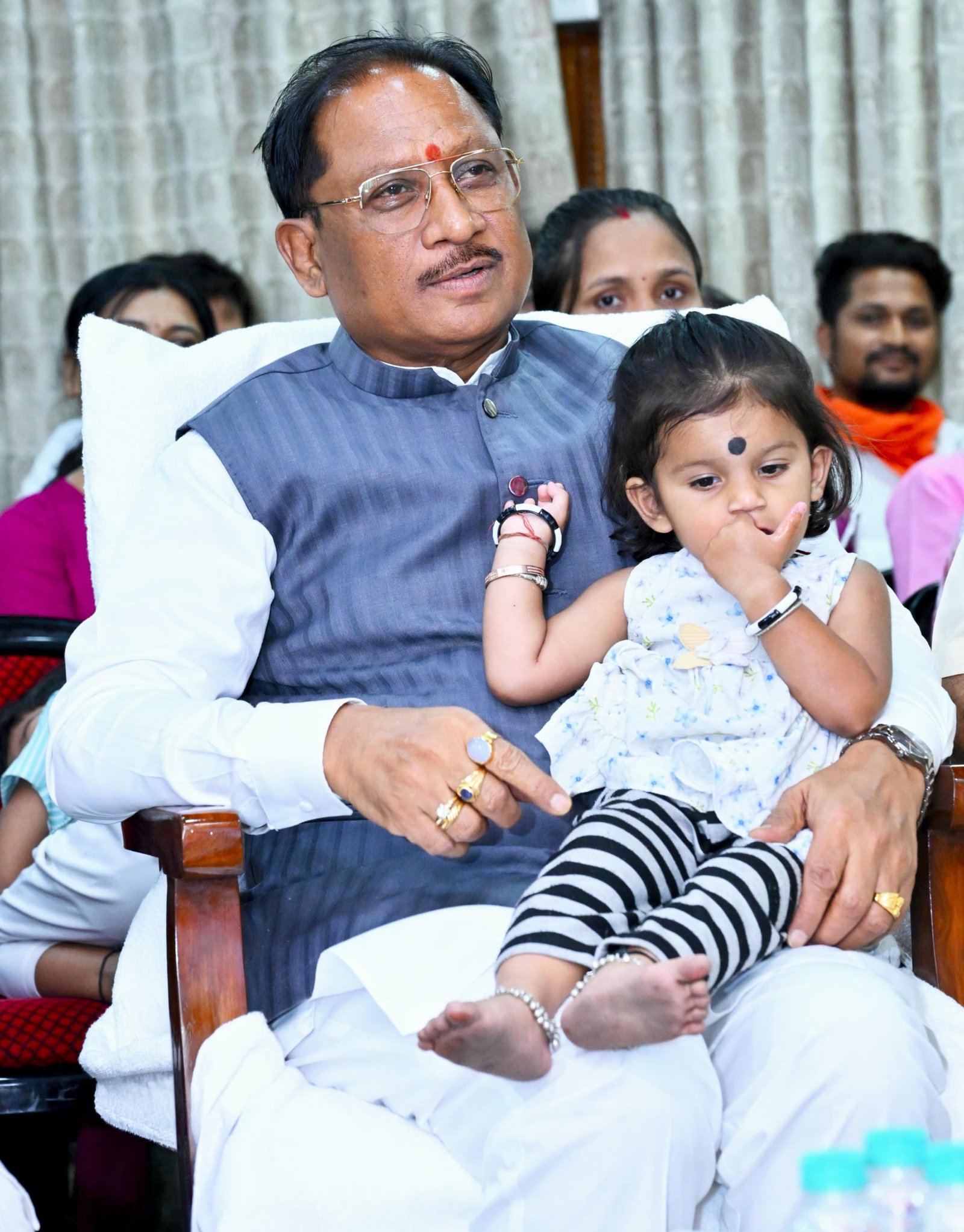 Image after paragraph