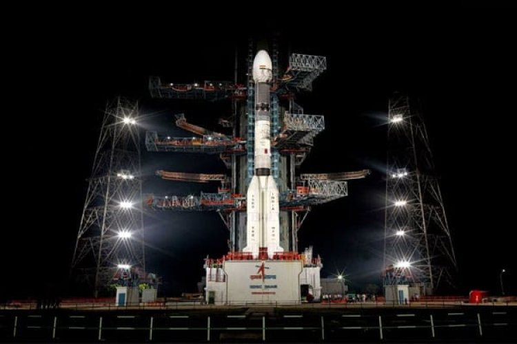 अंतरिक्ष में एक और बड़ी कामयाबी, ISRO ने लॉन्च किया नैविगेशन सैटेलाइट NVS-01