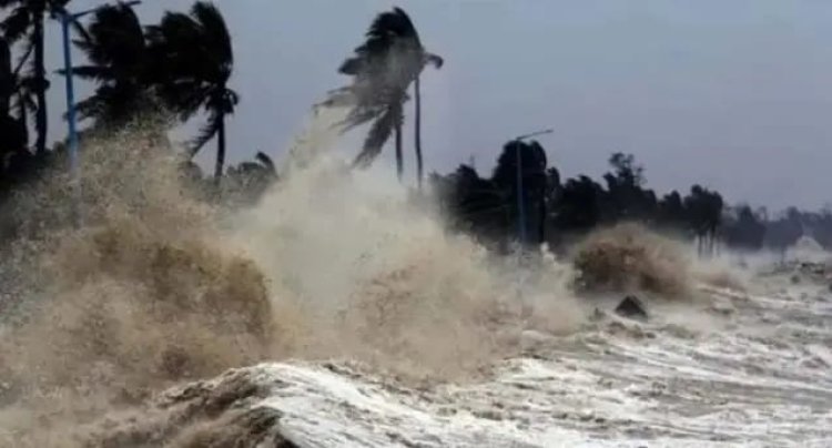 चक्रवाती तूफान डाना का खतरा : छत्तीसगढ़ से गुजरने वाली कई ट्रेनें रद्द